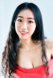 This Naive Blond Slut Got