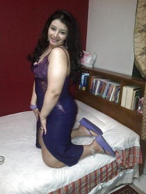 Hot busty mature Linda